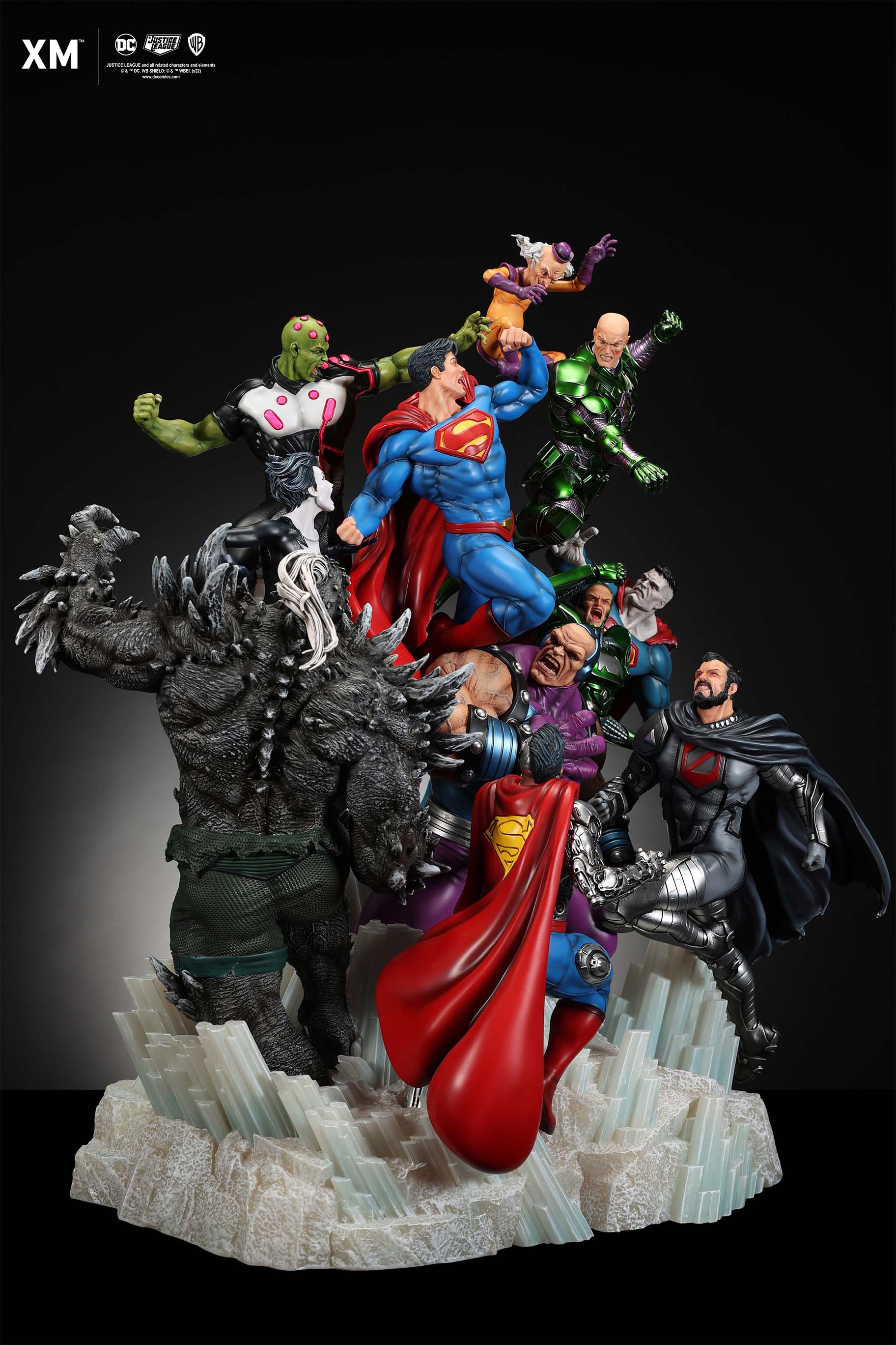 https://www.fortalezadelasoledad.com/imagenes/2023/01/06/xm_studios_superman_justice_statue.jpg