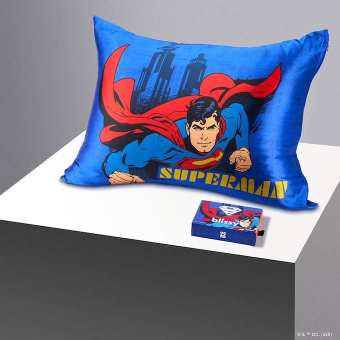 https://www.fortalezadelasoledad.com/imagenes/2025/08/13/blissy_superman_dreams_mulberry_silk_pillowcase_1000px_1_800x800.jpg