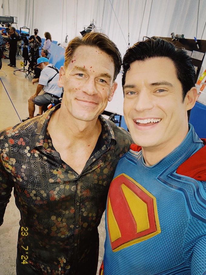 https://www.fortalezadelasoledad.com/imagenes/2025/09/10/Superman-Peacemaker.jpg