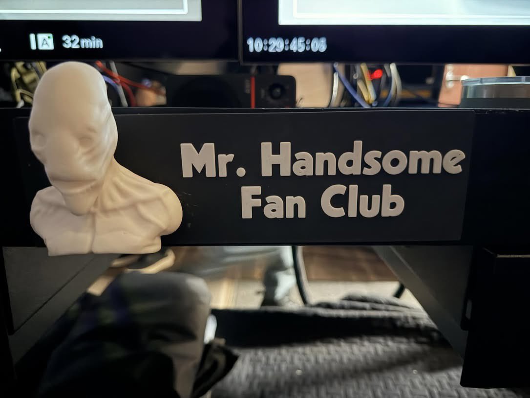 https://www.fortalezadelasoledad.com/imagenes/2026/05/11/Mr_Handsome_Man_of_Tomorrow_Tease.jpg