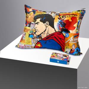 Blissy lanza fundas de almohada de seda de Superman de edición limitada