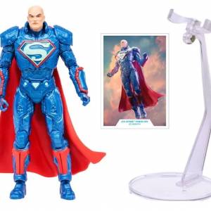 Algunas fotos del DC Rebirth Lex Luthor Power Suit revelado en el San Diego Comic Con