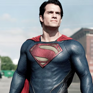 Henry Cavill espera realizar más película inspiradoras de Superman en DC Films