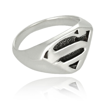 http://www.fortalezadelasoledad.com/notas/raro/joyas/silversupermanring__35405.jpg