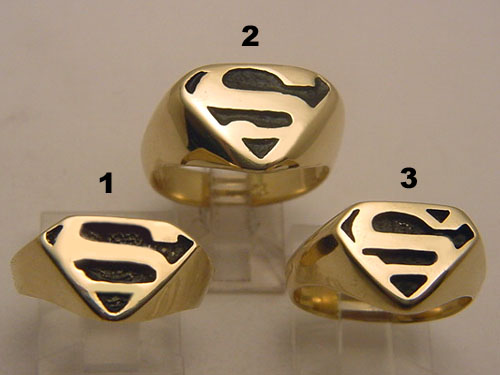 http://www.fortalezadelasoledad.com/notas/raro/joyas/yellowgoldsuperman.jpg